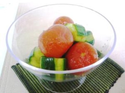 【小さいおかず】ミニトマトときゅうりの漬物サラダ